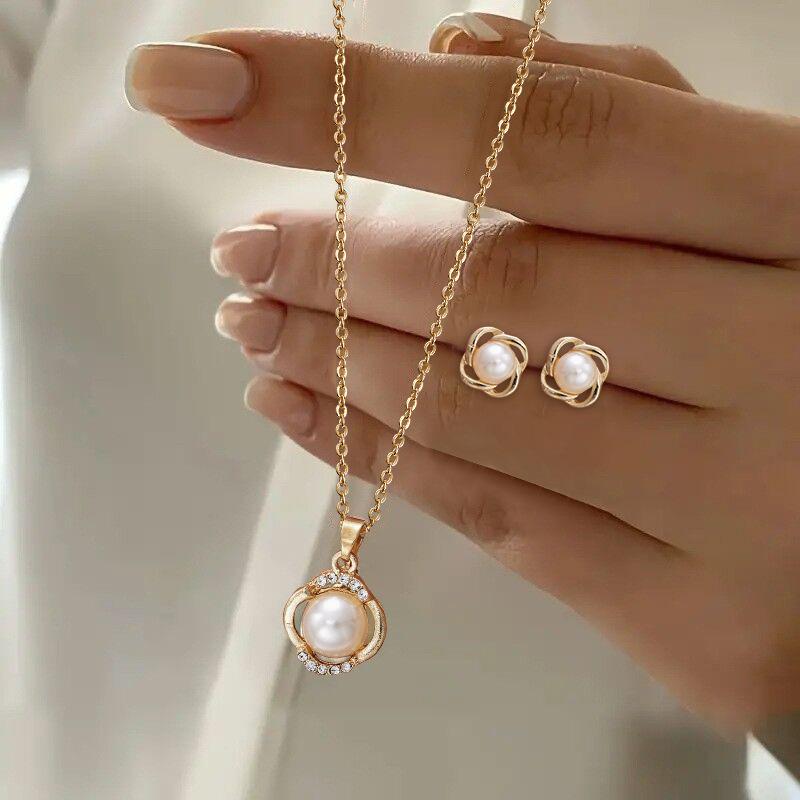 Luxury Temperament Design Sense Light Cross-border European and American Pendant Jewelry Necklace with Imitation Pearl Earrings